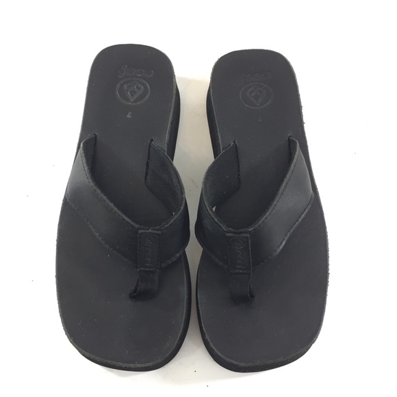 reef black leather flip flops